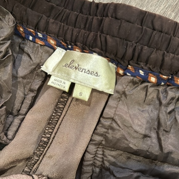 Anthropologie Elevenses Sonia Brown Velvet Crop Jogger Pants size Small - Picture 5 of 6